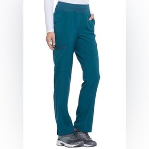 Dickies - petite scrub pants - caribbbean blue